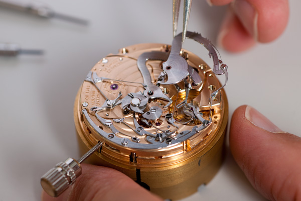 F.P.Journe 呈獻(xiàn)自鳴三問表專冊(cè) Sonnerie Souveraine 專冊(cè) 三問表 自鳴 F.P.Journe 熱點(diǎn)動(dòng)態(tài)  第4張