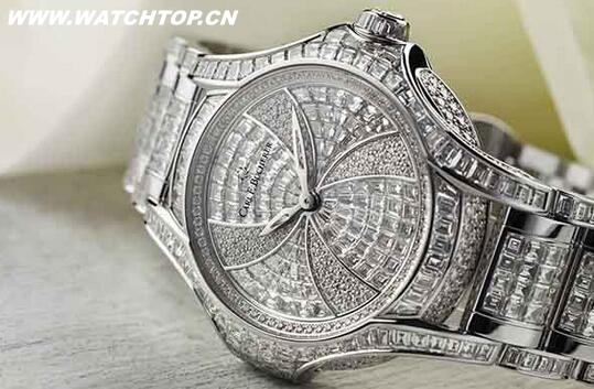 瑰麗圣誕—— 寶齊萊Diva Haute Joaillerie限量珠寶腕表 Diva Haute Joaillerie 圣誕 寶齊萊 珠寶 腕表 熱點動態  第4張