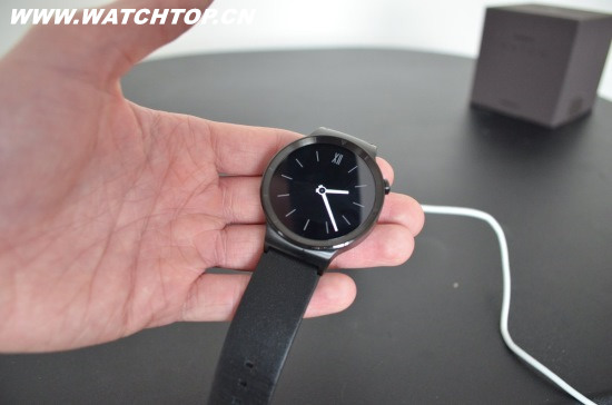 承傳傳統腕表的經典設計，英媒WT熱評HUAWEI WATCH 英媒WT Huawei Watch 腕表 熱點動態  第3張