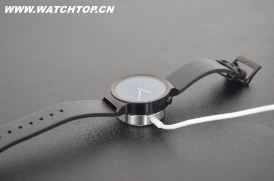 承傳傳統腕表的經典設計，英媒WT熱評HUAWEI WATCH 英媒WT Huawei Watch 腕表 熱點動態  第5張