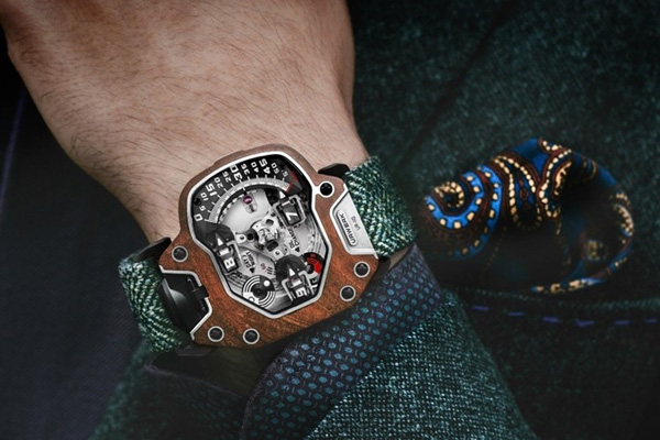 奢華原木 終極時刻   Urwerk 推出UR 110 EastWood腕表 魚雷 UR 110 EastWood URWERK 新表預覽  第2張