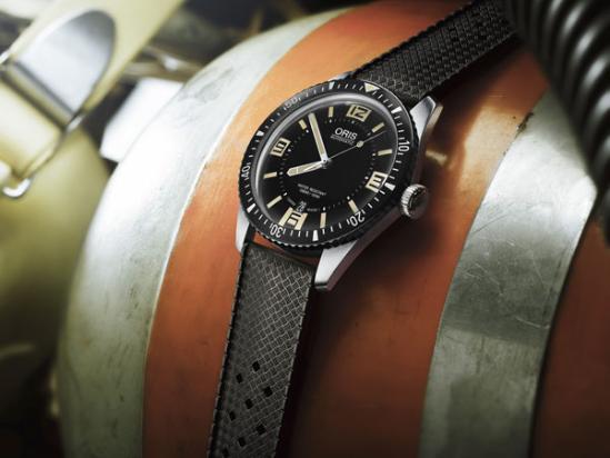 豪利時全新Divers Sixty-Five 潛水腕表