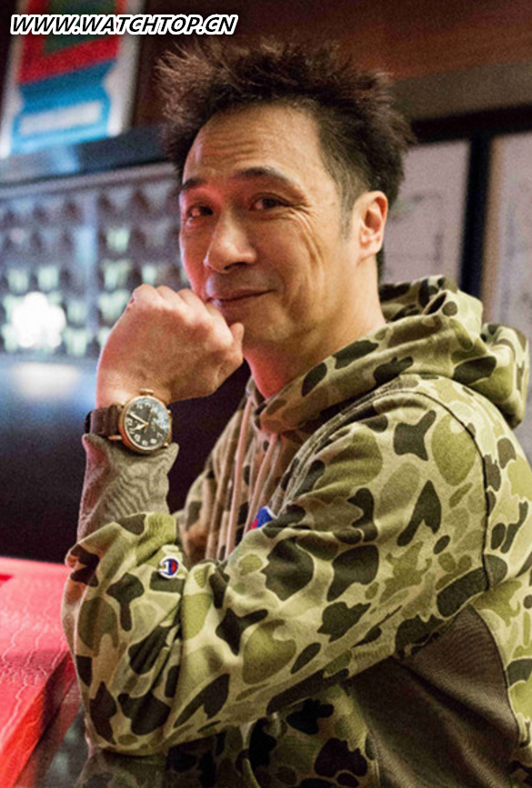 真力時經典復古風飛行員腕表 凸顯個人氣質 葉璇 吳建豪 吳鎮宇 韓庚 胡軍 TFboys 娛樂圈 飛行員腕表 真力時 熱點動態  第5張