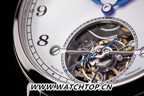 朗格1815 Tourbillon特別版 配備琺瑯表盤 腕表 朗格 行業資訊  第3張