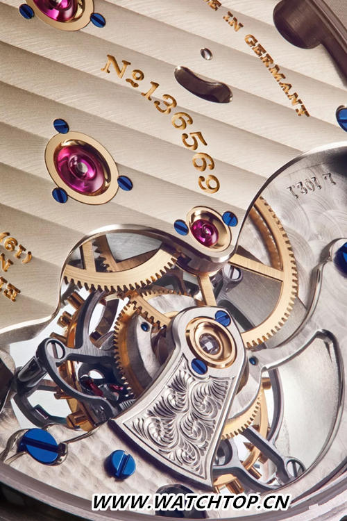 朗格1815 Tourbillon特別版 配備琺瑯表盤 腕表 朗格 行業資訊  第4張